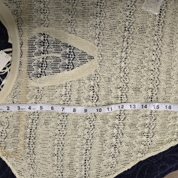 NWT Anthropologie Crochet Sweater Lightweight Sz XS Ruffle Sleeves - Picture 7 of 10